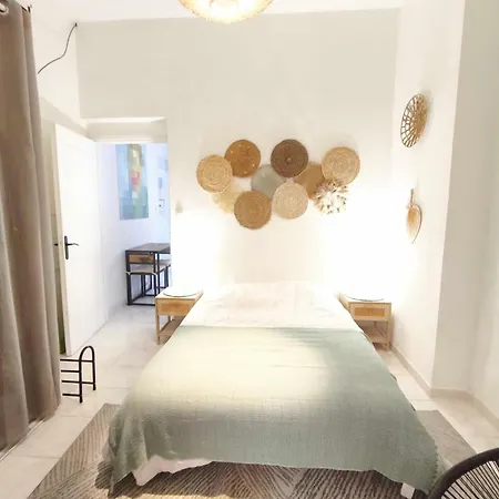 1 Bedroom Near The Ajaccio (Corsica)